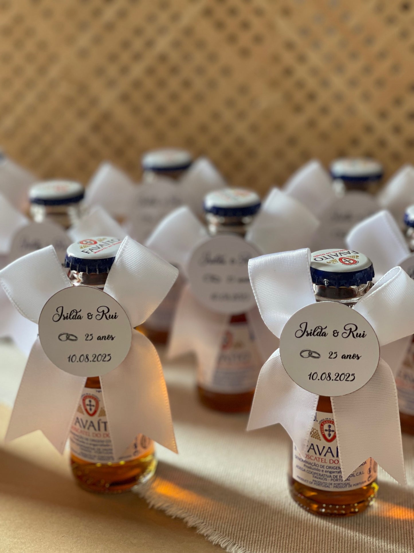 Bebidas em Miniatura Favaíto