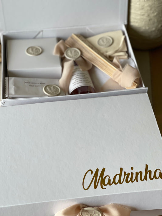 Caixa de Presente para Madrinha