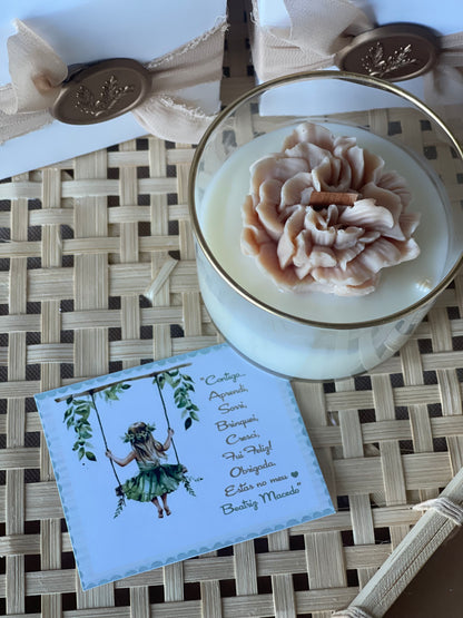 Vela Artesanal Em Caixa Branca C/ Lacre