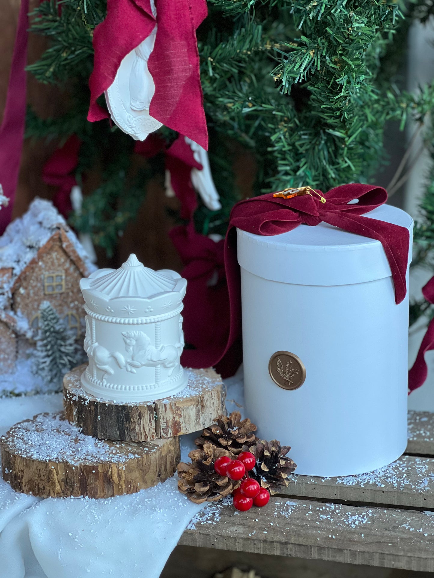 Carrossel dos Sonhos | Peça Decorativa em Gesso Perfumado com Caixa Branca