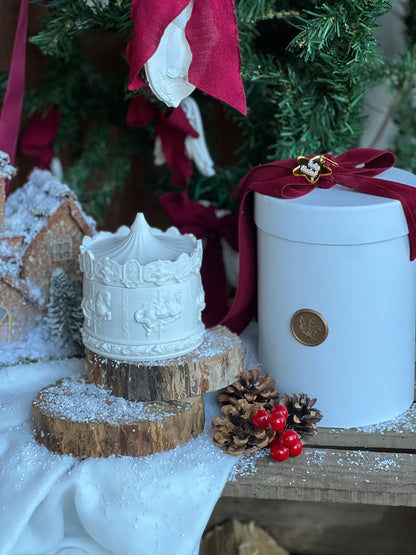 Carrossel Encantado | Peça Decorativa em Gesso Perfumado com Caixa Branca