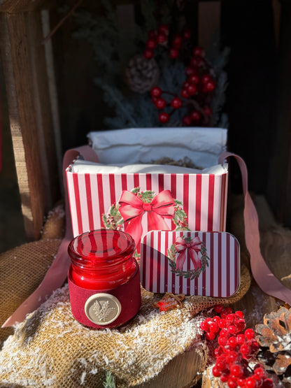 Chama de Natal | Lata Natalícia com Vela Aromática e Fósforos