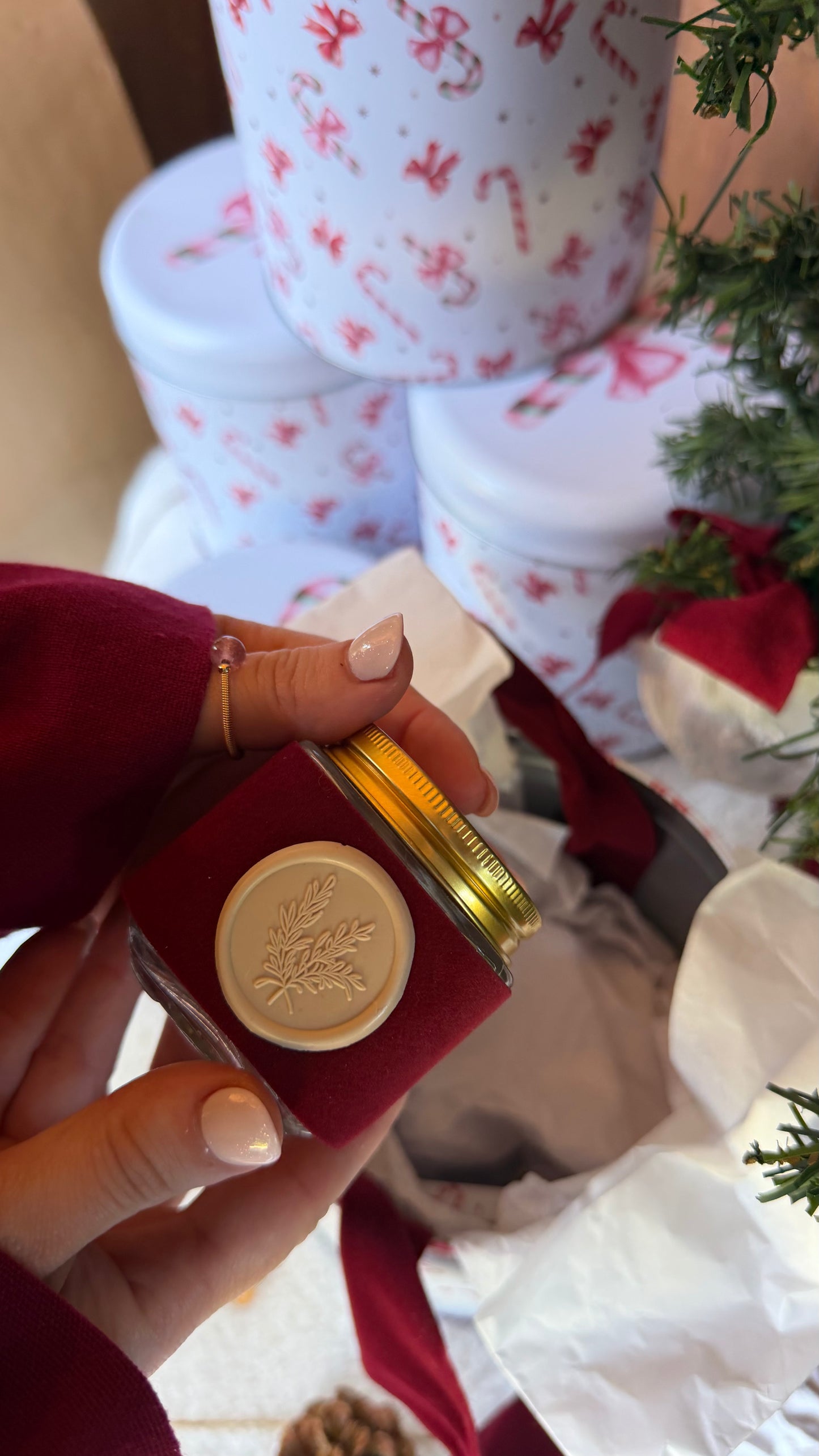 Laços de Natal | Lata Natalícia com Peça Decorativa em Gesso Perfumado