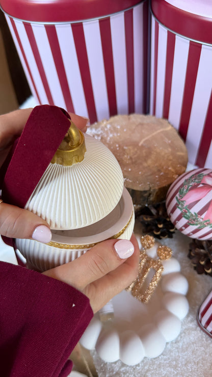 Memórias de Natal | Lata Natalícia com Peça Decorativa em Gesso Perfumado