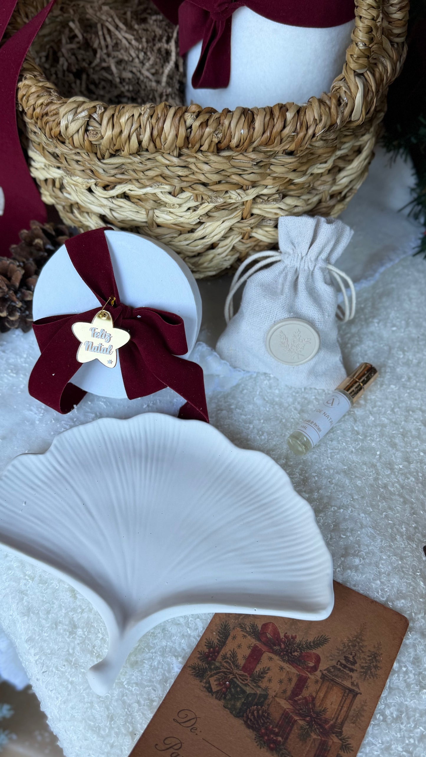 Tesouros de Natal | Coffret Natalício com Seleção de Peças Artesanais