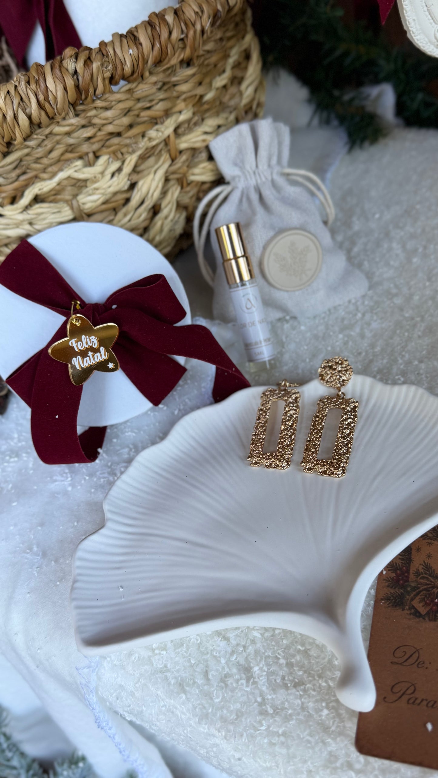 Tesouros de Natal | Coffret Natalício com Seleção de Peças Artesanais