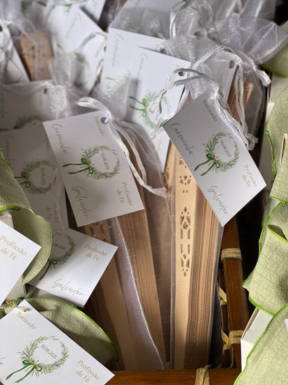 Beleza e Bem Estar - Leques de Madeira